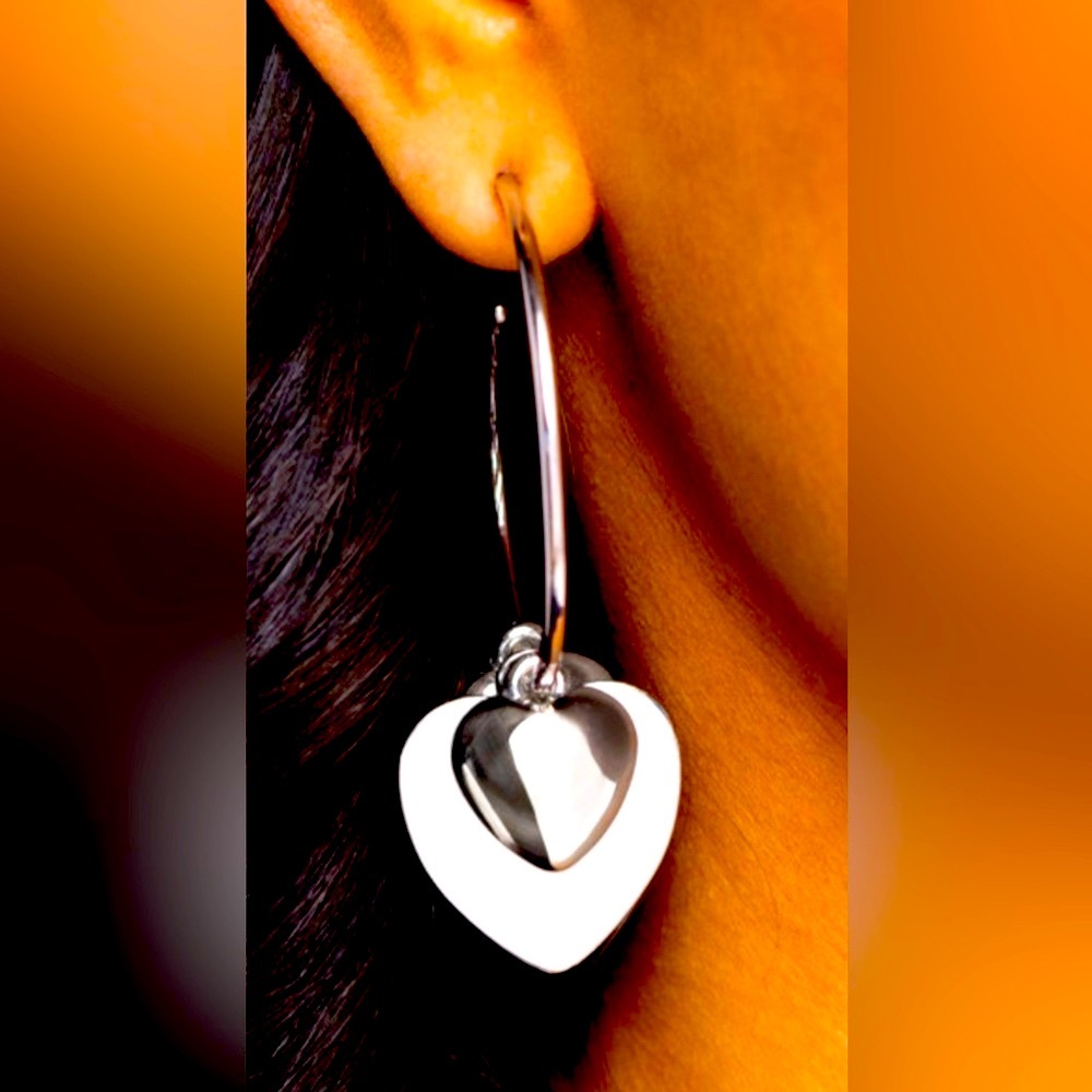 💞🩶💞 “CASUALLY CRUSHING” SILVER HOOP EARRINGS ~ PAPARAZZI❗️💞🩶💞